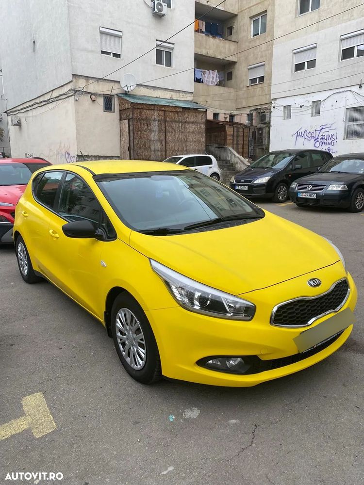 Kia Ceed Cee'd 1.4 GSL BEST - 2