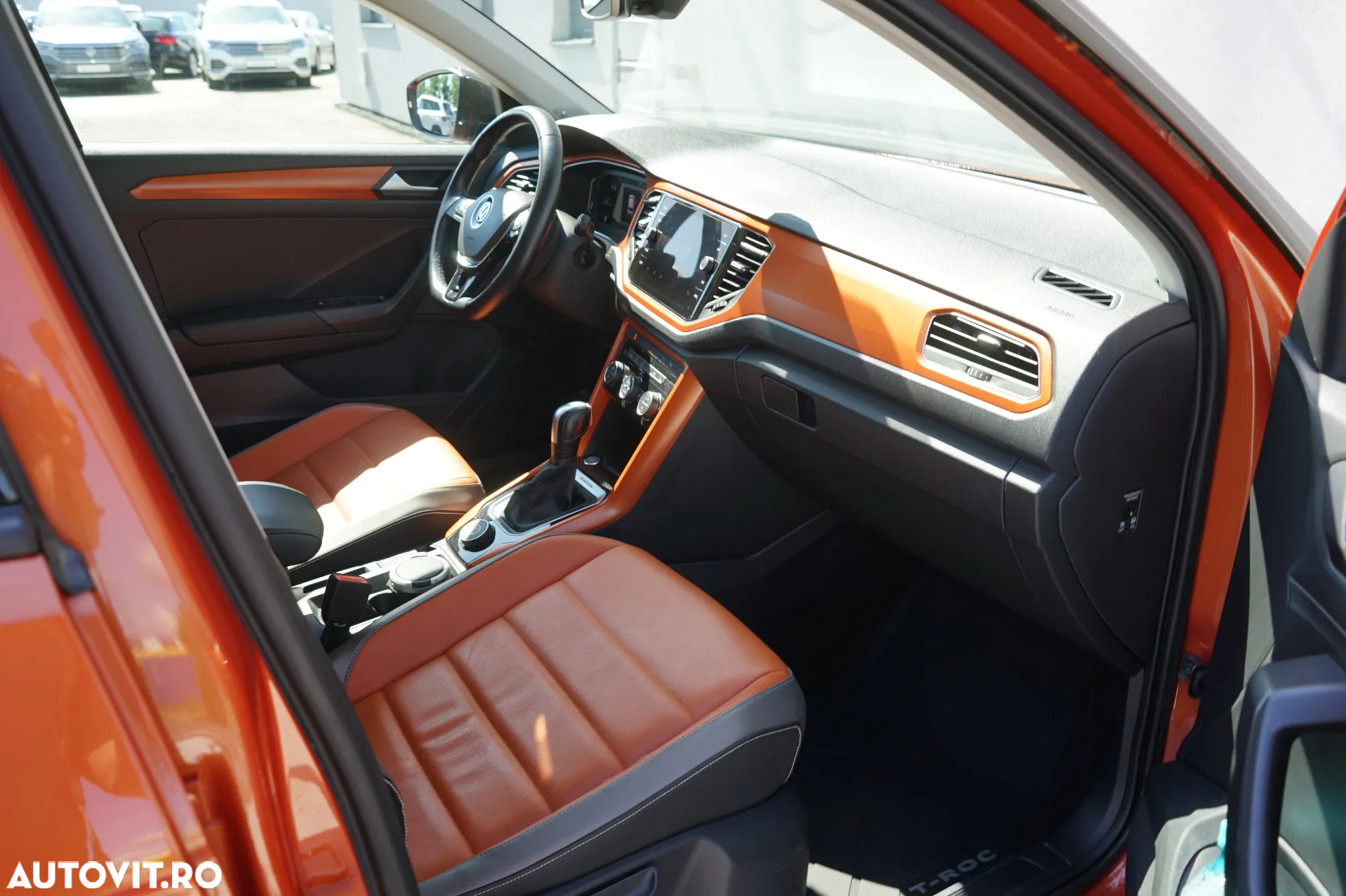 Volkswagen T-ROC 2.0 TDI 4Mot DSG Sport - 35