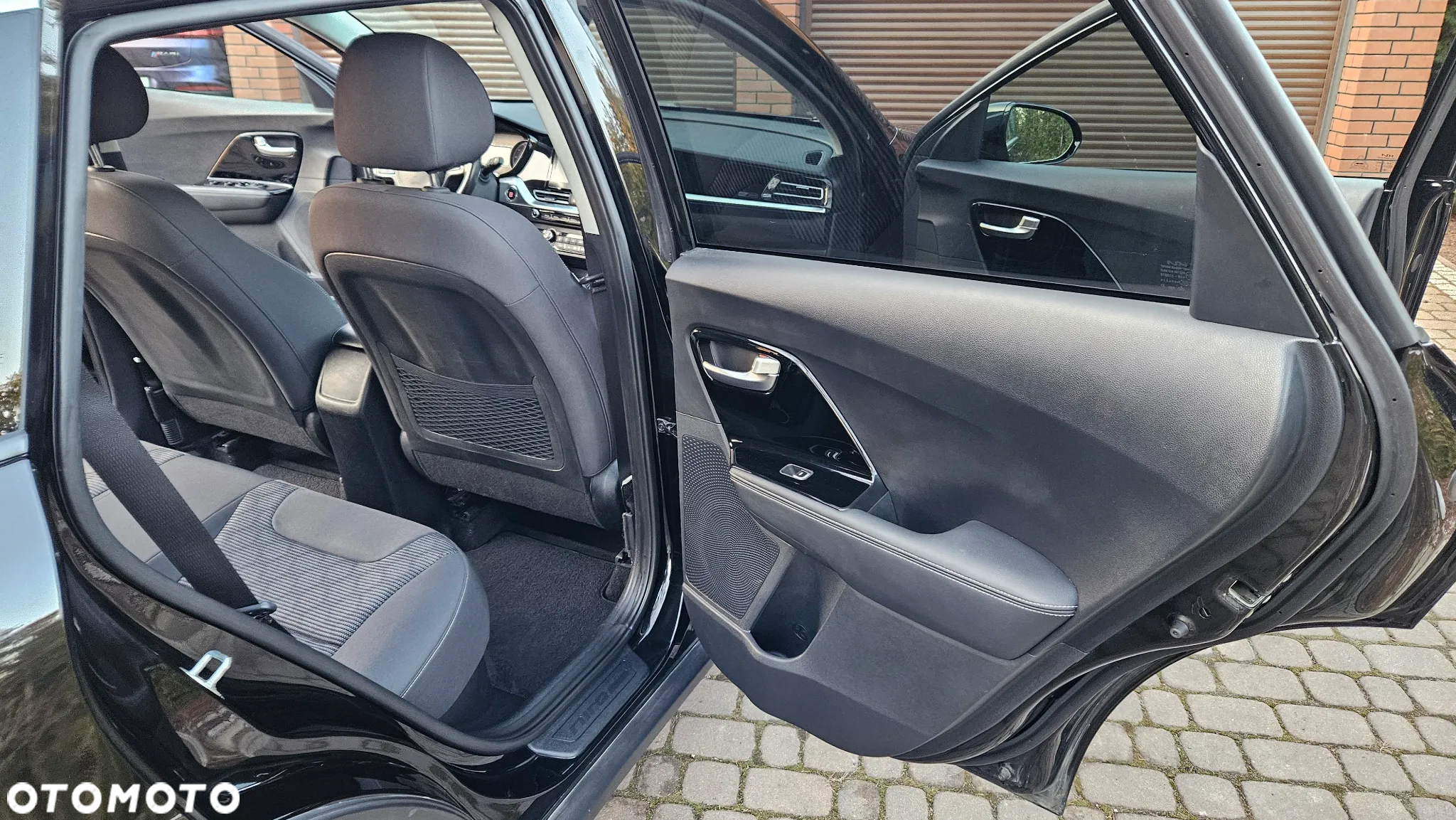 Kia Niro - 28