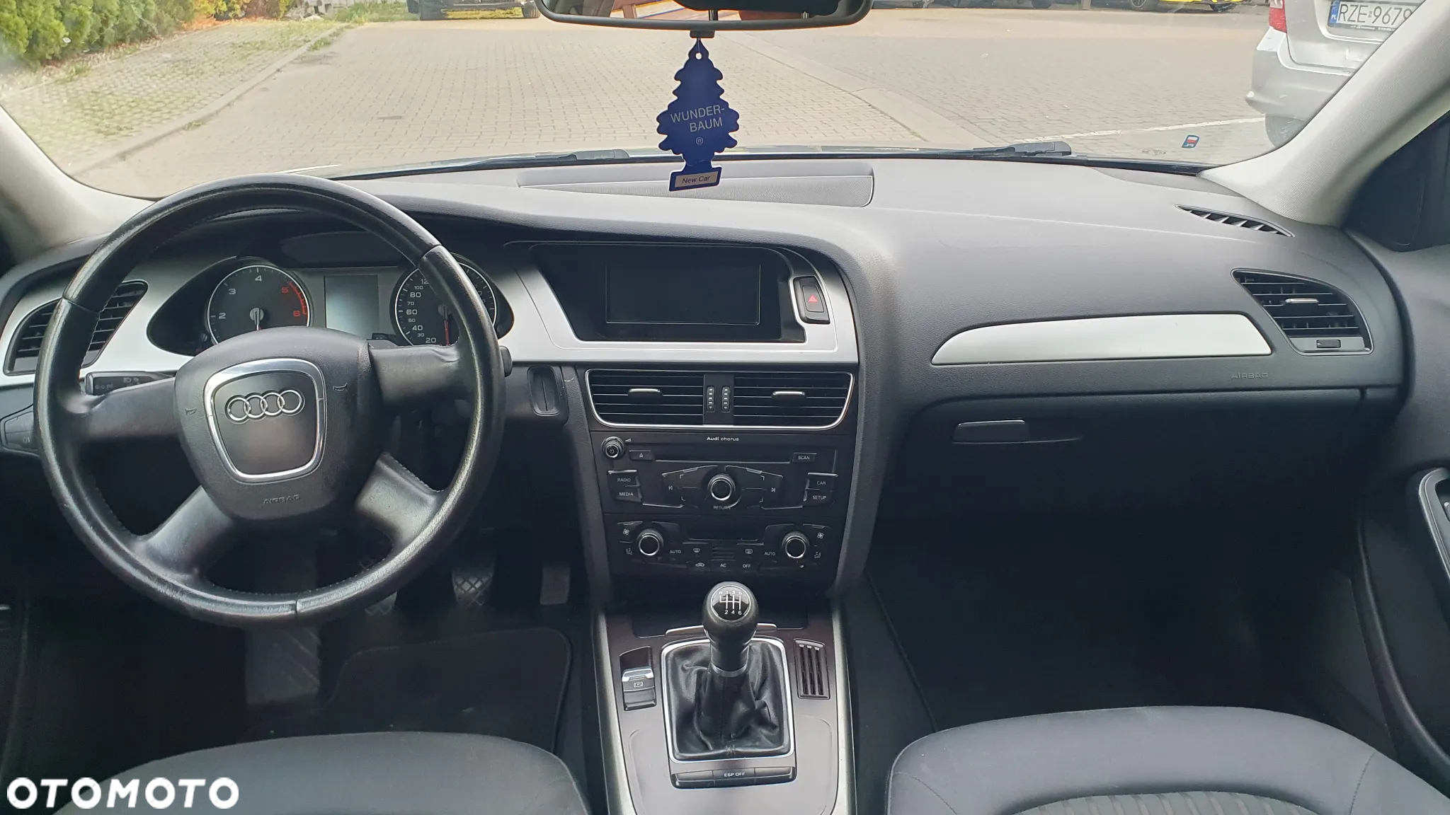 Audi A4 2.0 TDI - 9