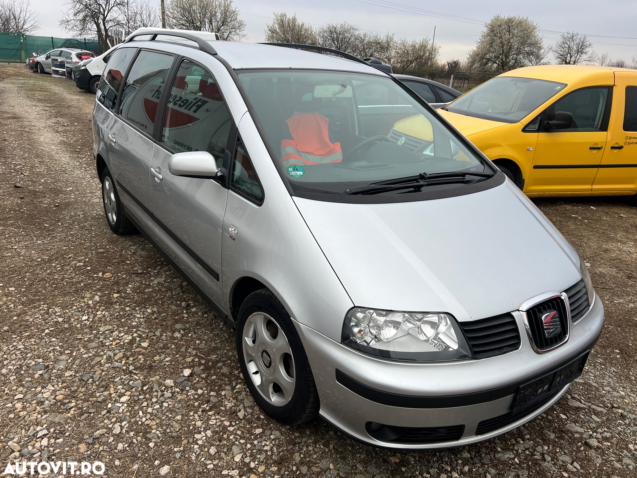 Volkswagen Sharan 2.0 TDI Comfortline - 2
