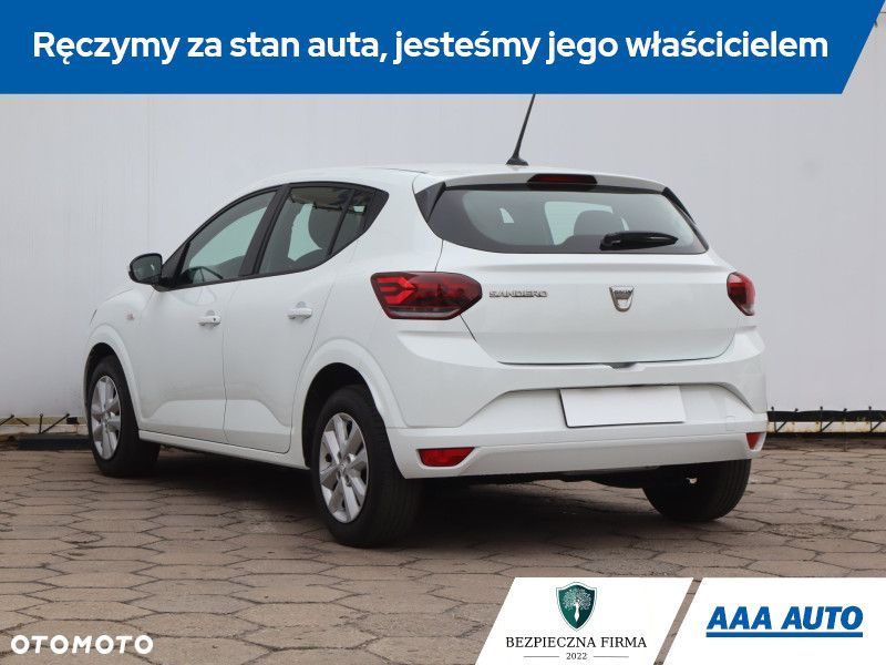 Dacia Sandero - 6