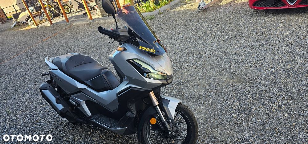 Honda ADV350 - 5