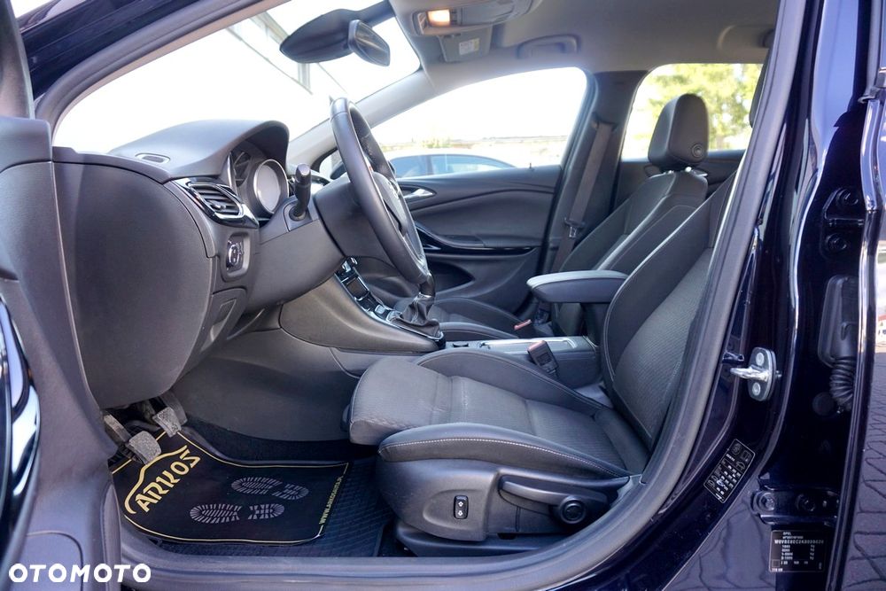 Opel Astra 1.4 Turbo Innovation - 20