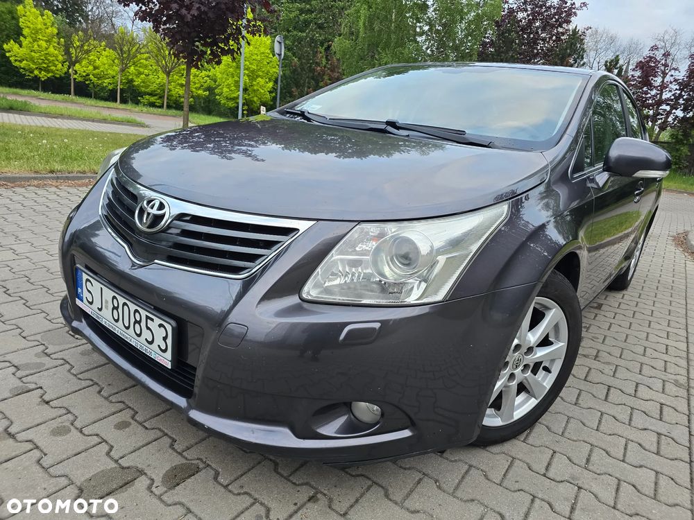 Toyota Avensis 2.0 D-4D Luna - 32