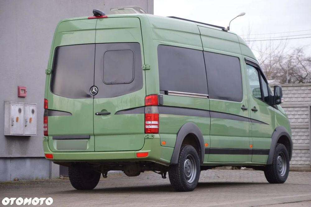 Mercedes-Benz Sprinter - 5