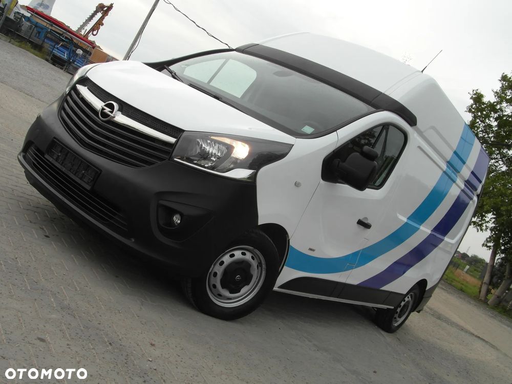 Opel VIVARO L2H2 MAXI - 1