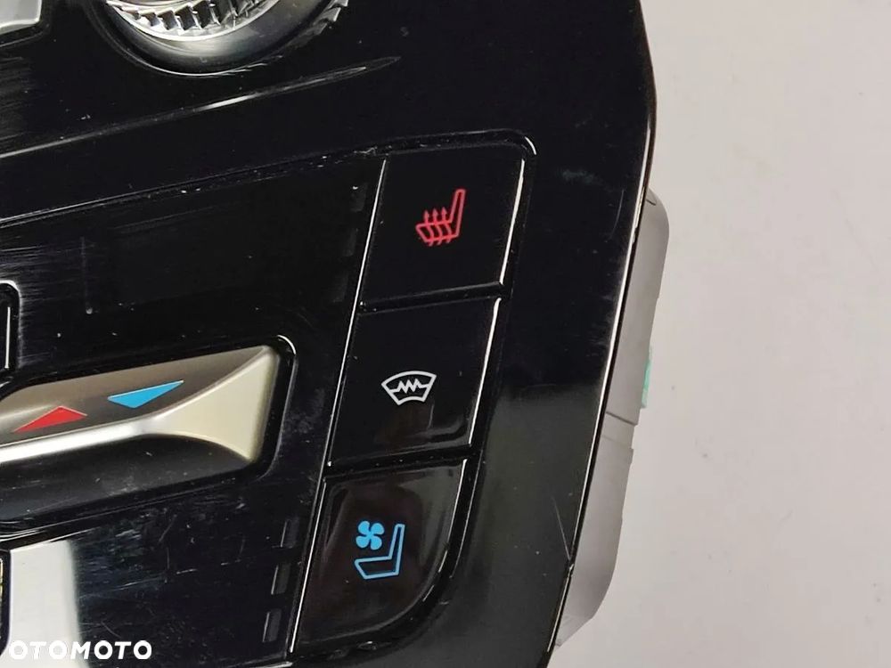 FORD EXPLORER od 2020r Panel Sterowania Klimatyzacji - 3