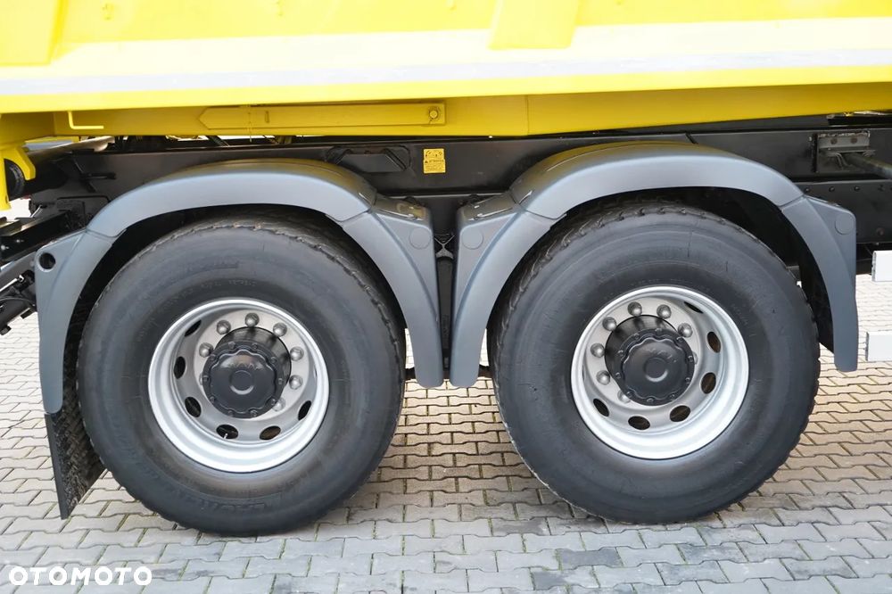 MAN TGS 26.440 / 6X4 / 2 STRONNA WYWROTKA / HYDROBURTA / AUTOMAT / KABINA SYPIALNA - 23