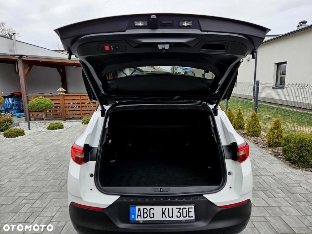 Opel Grandland X 1.6 T PHEV 4x4 Ultimate - 36