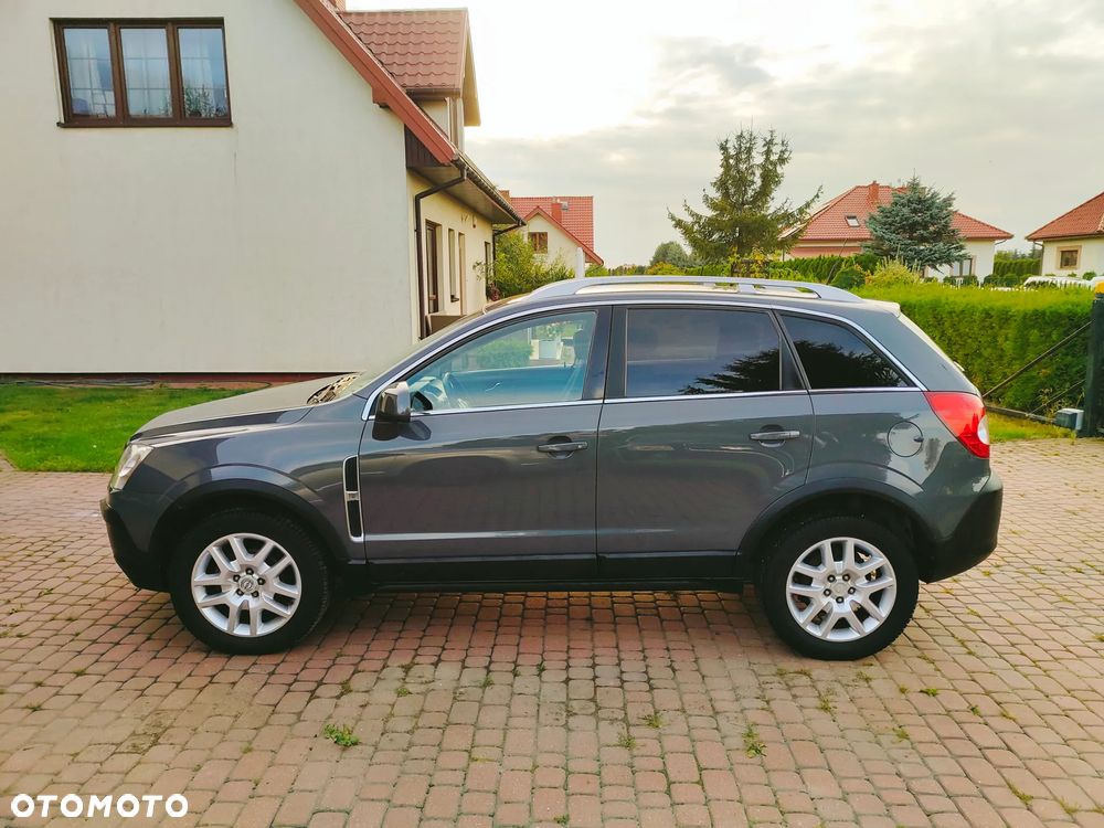 Opel Antara 2010 photo 4