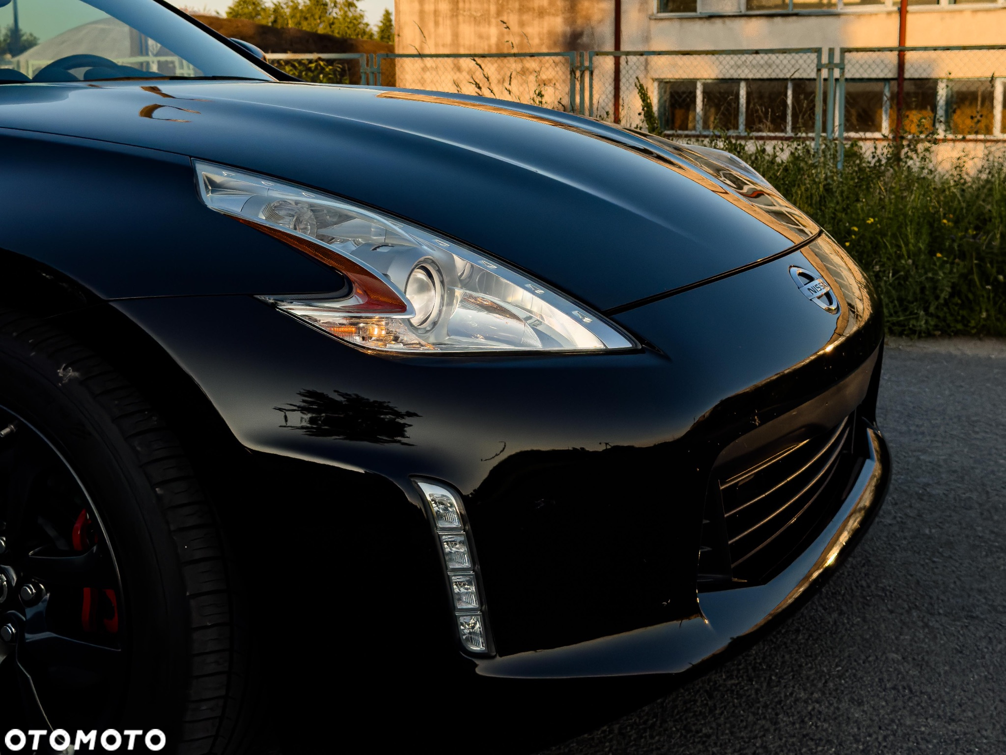 Nissan 370 Z 3.7 V6 - 8