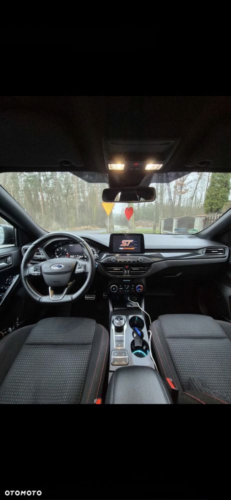 Ford Focus 2.0 EcoBlue ST-Line - 9