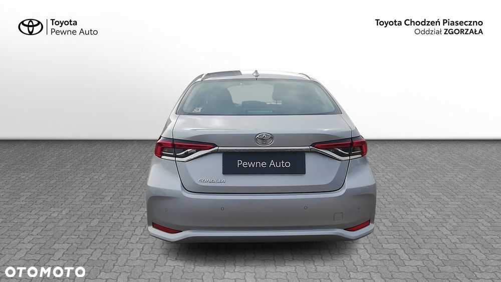 Toyota Corolla - 4