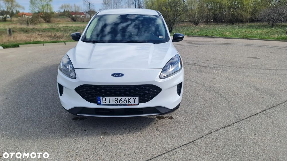 Ford Kuga - 24