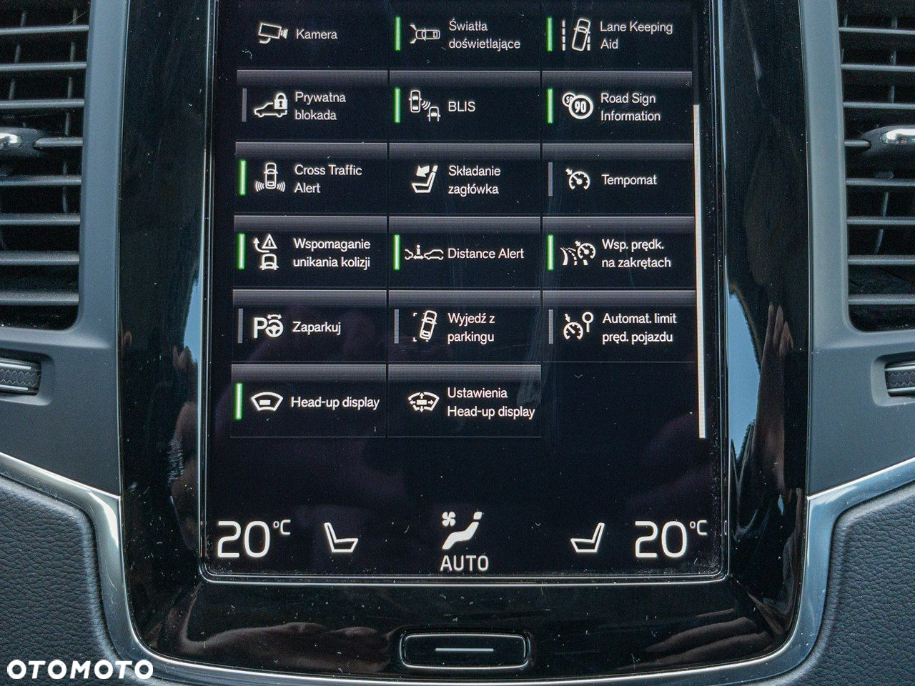 Volvo XC 90 - 26