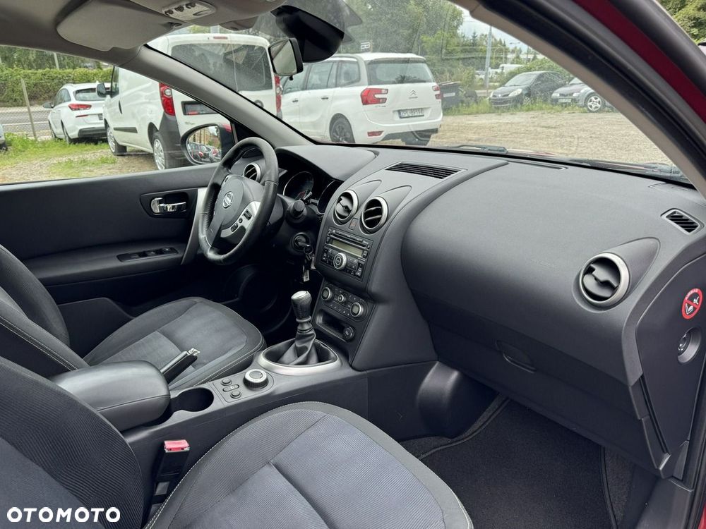 Nissan Qashqai - 15