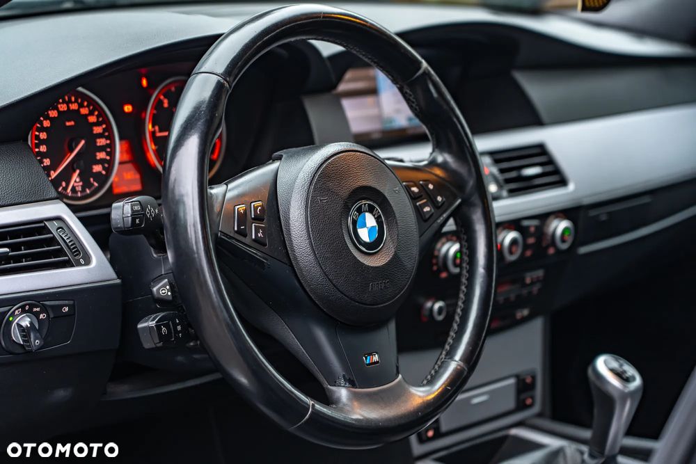 BMW Seria 5 - 8