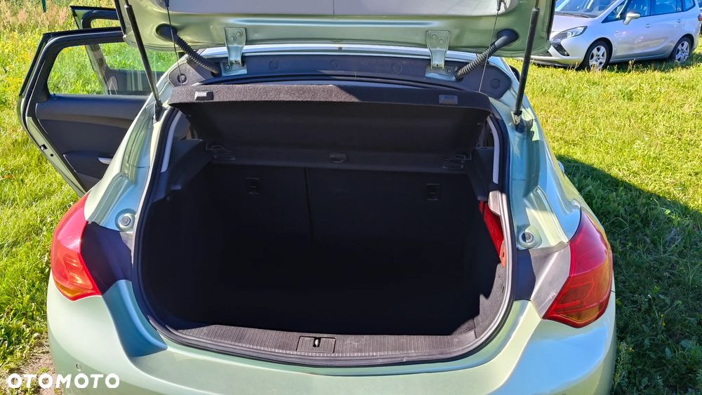 Opel Astra IV 1.6 Edition - 11