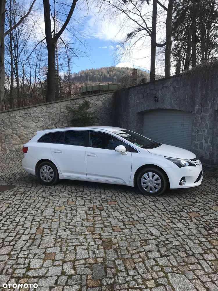 Toyota Avensis - 3
