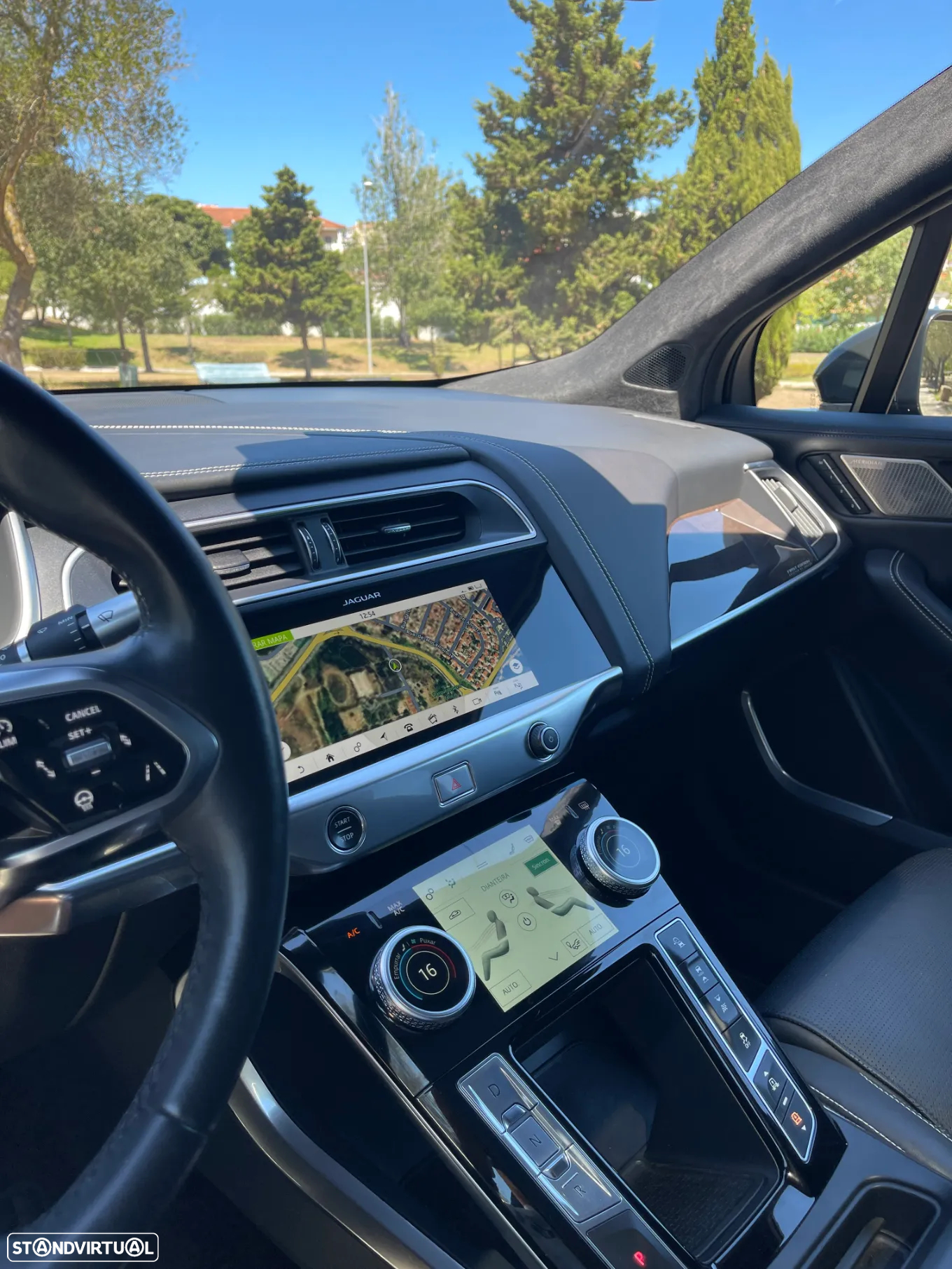 Jaguar I-Pace EV400 AWD First Edition - 18