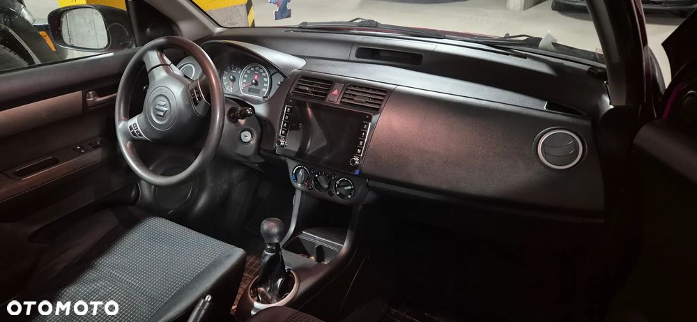 Suzuki Swift 1.3 GLX / Comfort - 11