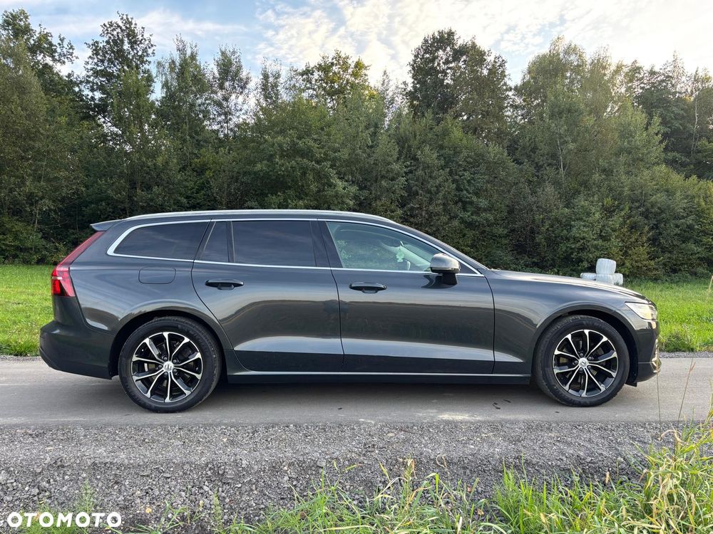 Volvo V60 D3 Drive-E Dynamic Edition (Momentum) - 3