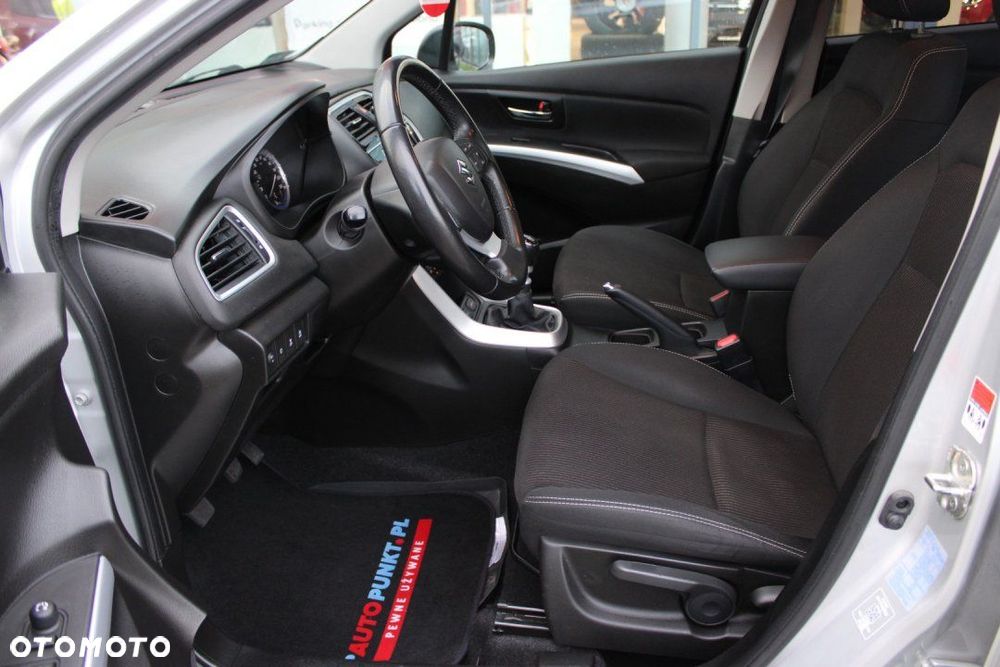 Suzuki SX4 S-Cross - 17