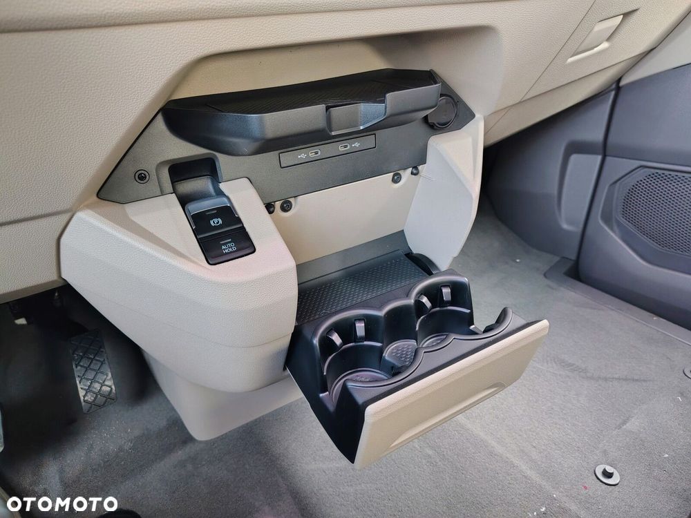 Volkswagen multivan Nowy Multivan L2 2.0 TDI 150 KM DSG 7 biegowa FWD - 16