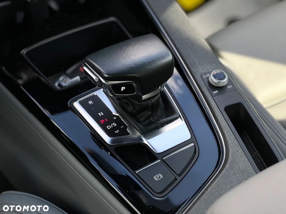 Audi A4 Limousine - 23