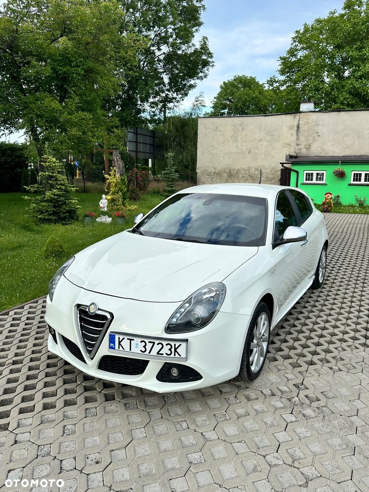 Alfa Romeo Giulietta 2.0 JTDM 16V - 1