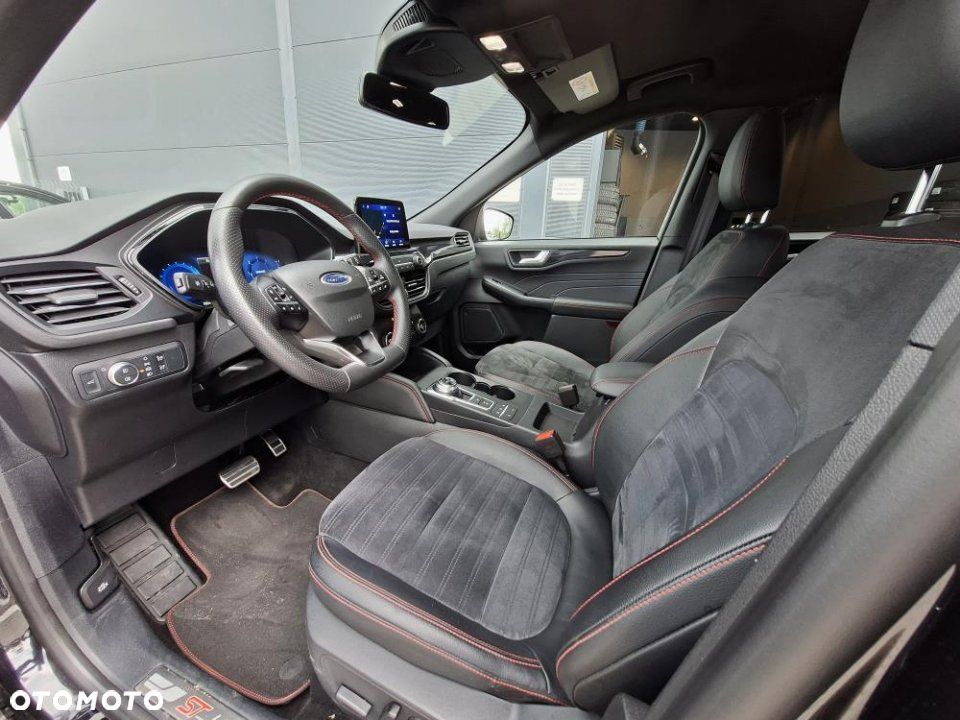Ford Kuga - 11