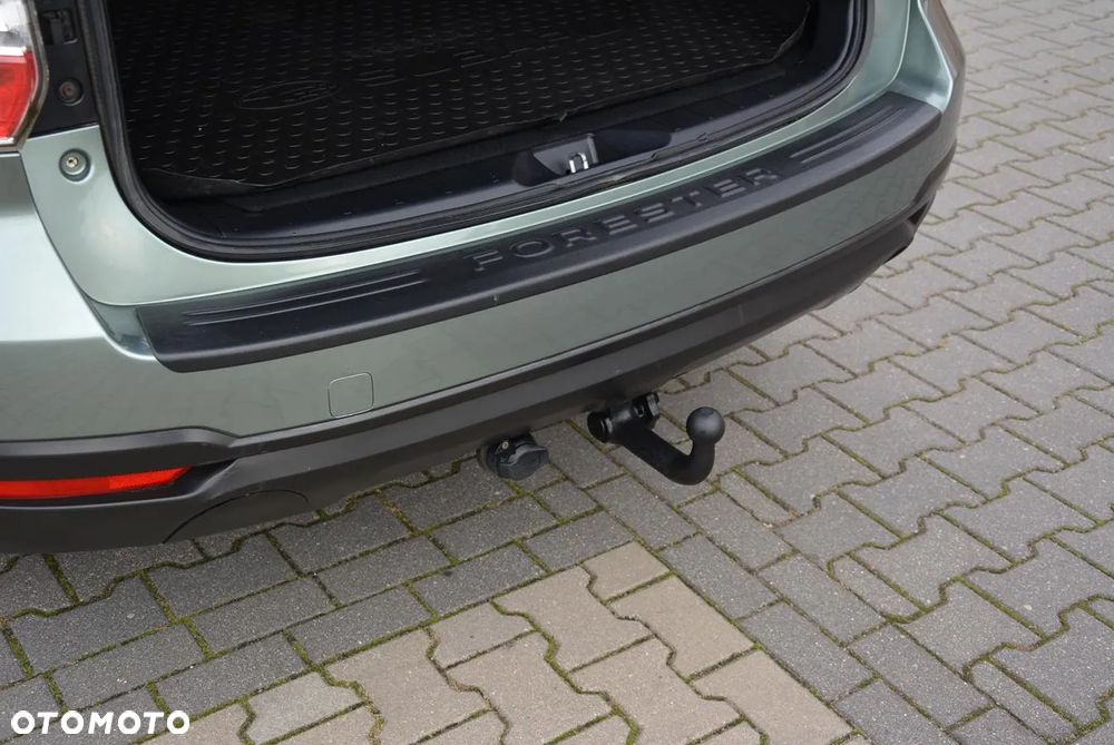 Subaru Forester 2.0i Comfort Lineartronic EU6 - 13