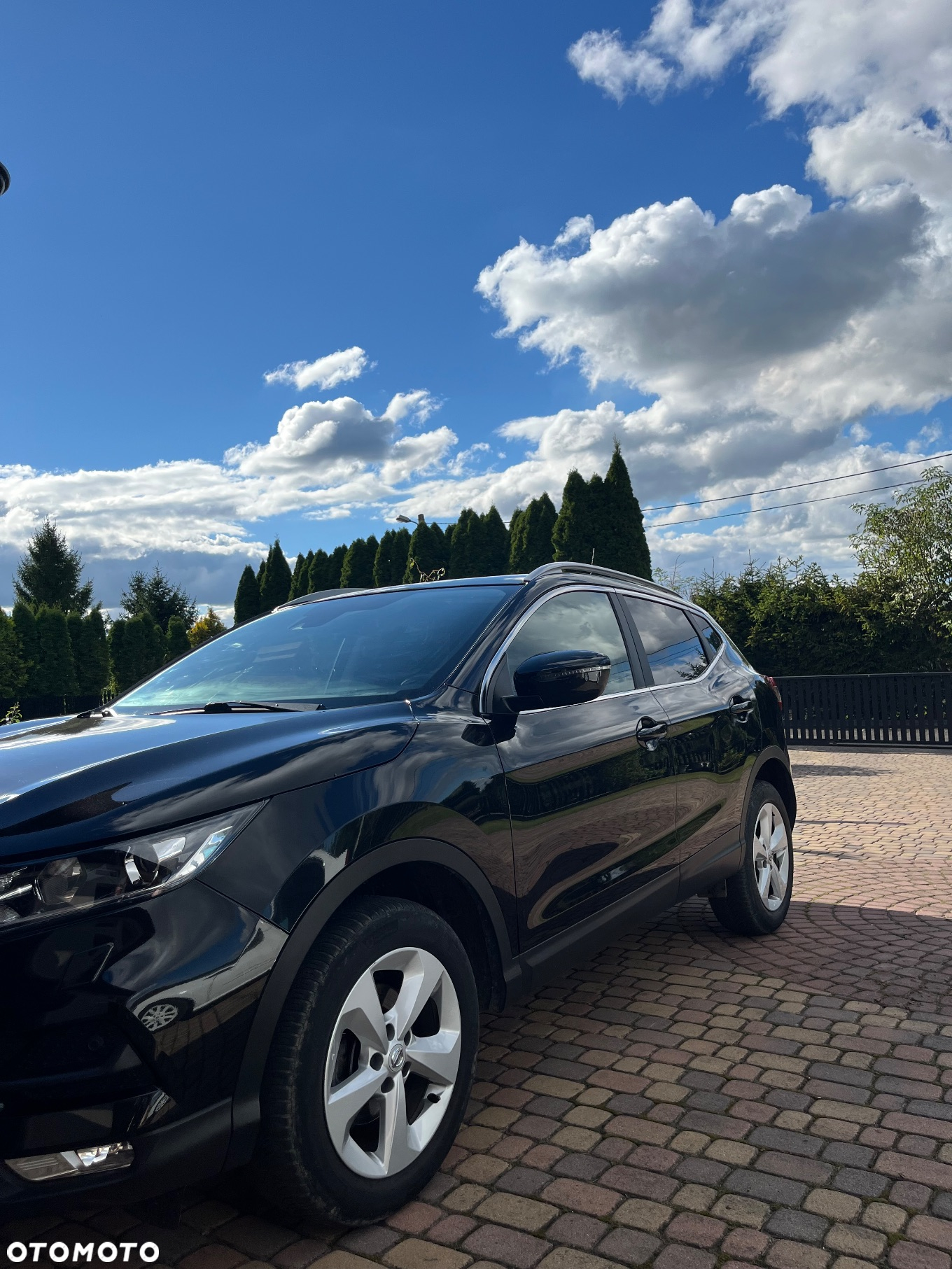 Nissan Qashqai - 4
