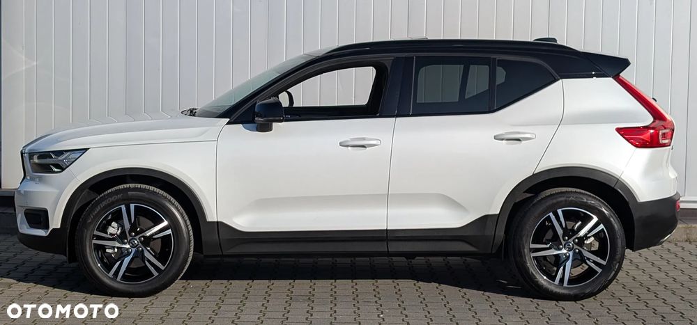 Volvo XC 40 T5 AWD R-Design - 2
