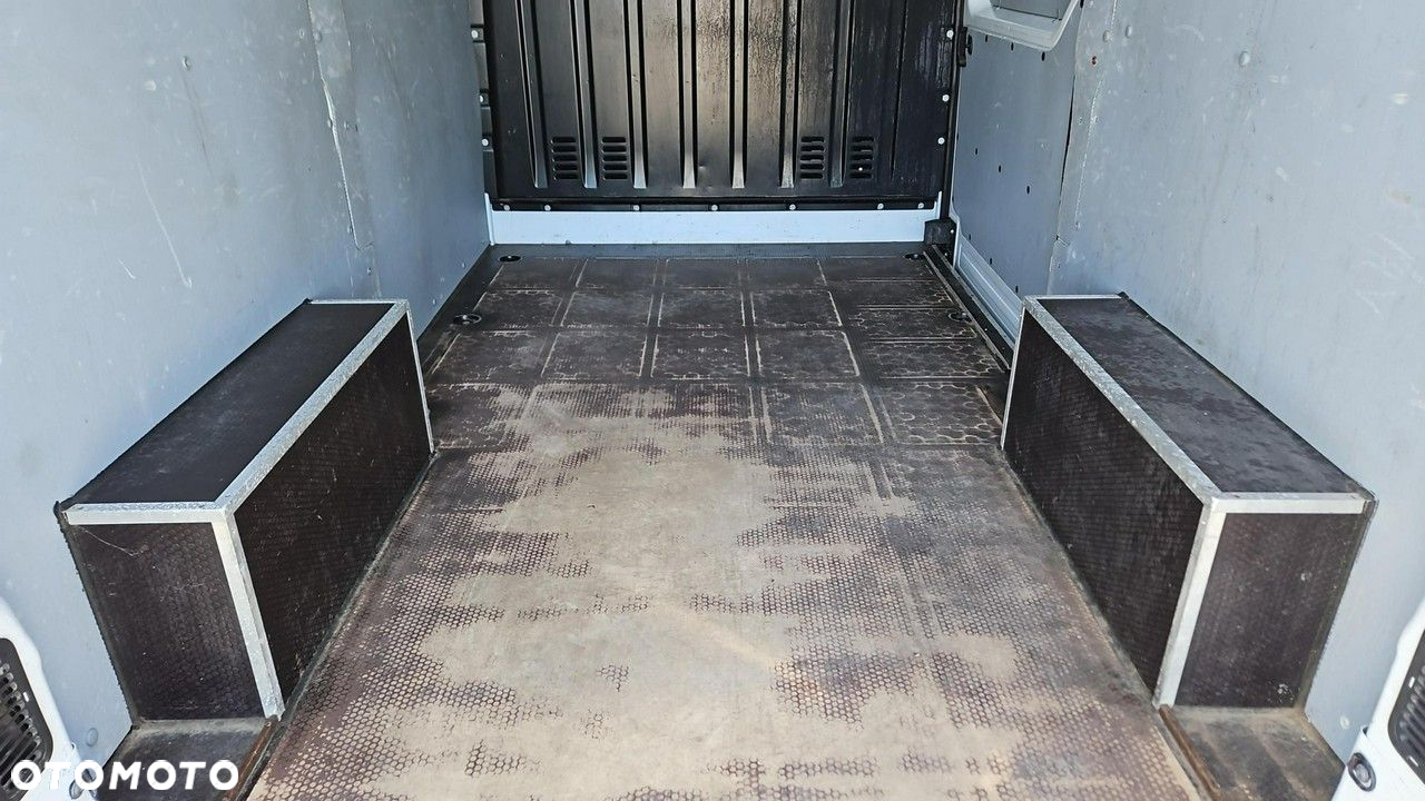 Renault Master - 17