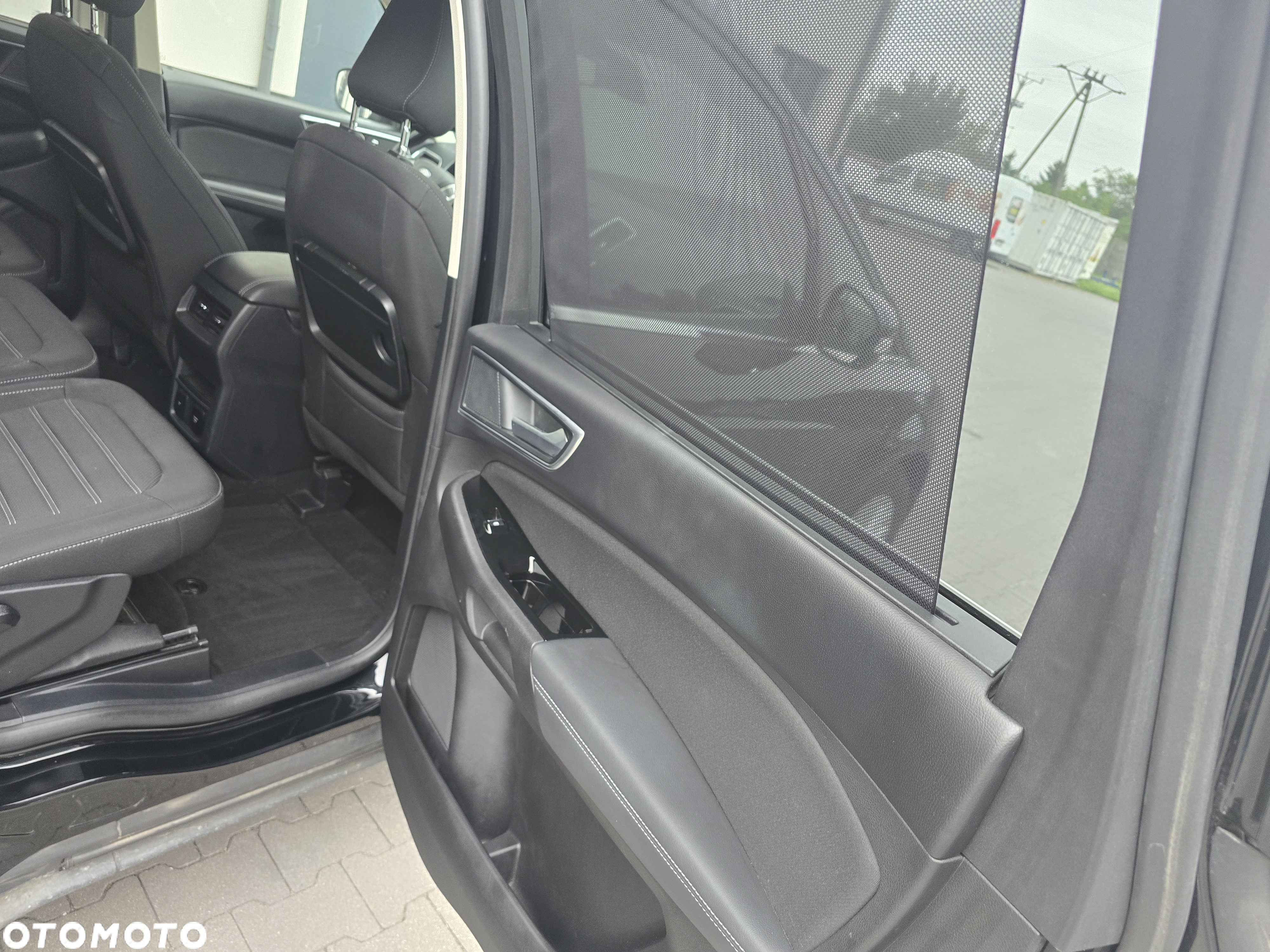 Ford Galaxy 2.0 TDCi Titanium - 17