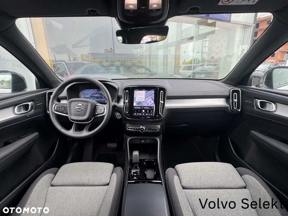 Volvo XC 40 - 29