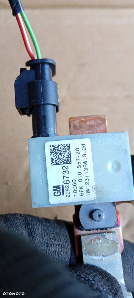 Klema minusowa akumulatora Opel Astra K 39121714 - 9