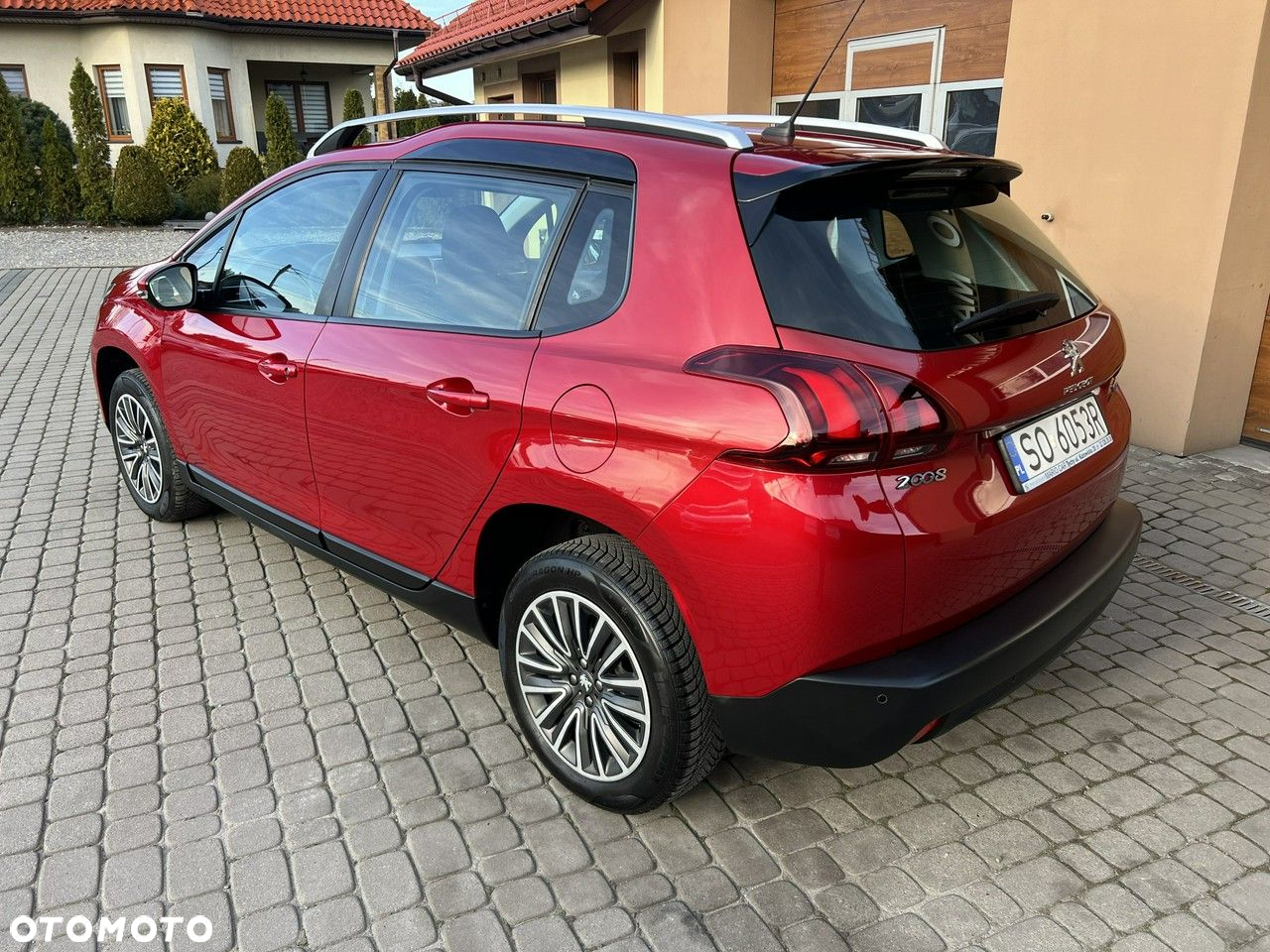 Peugeot 2008 - 7