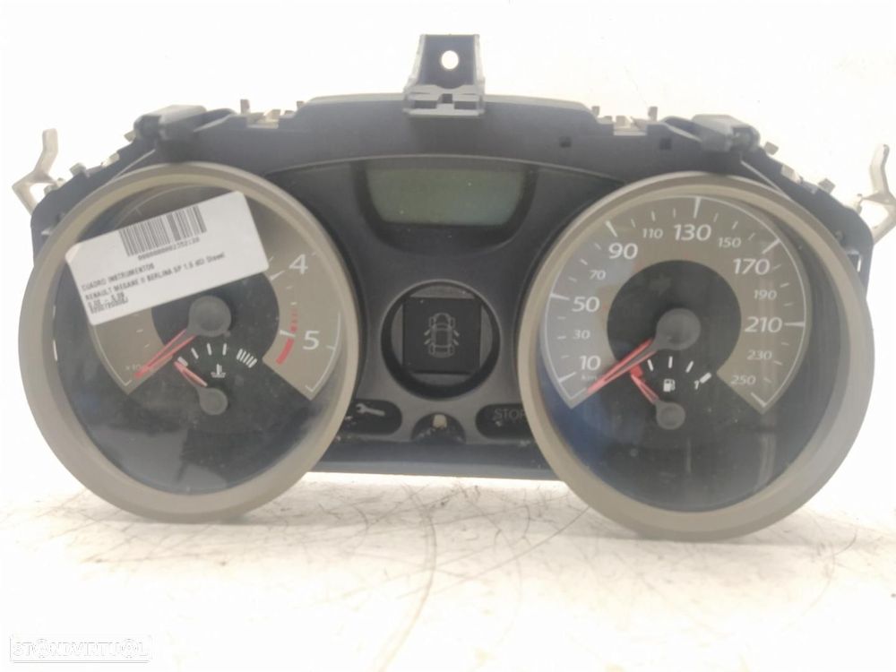 QUADRANTE RENAULT MEGANE II BERLINA 5P - 1