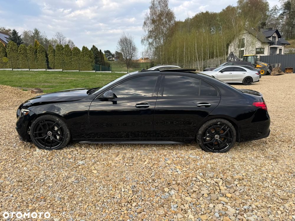 Mercedes-Benz Klasa C 300 4Matic 9G-TRONIC AMG Line - 6