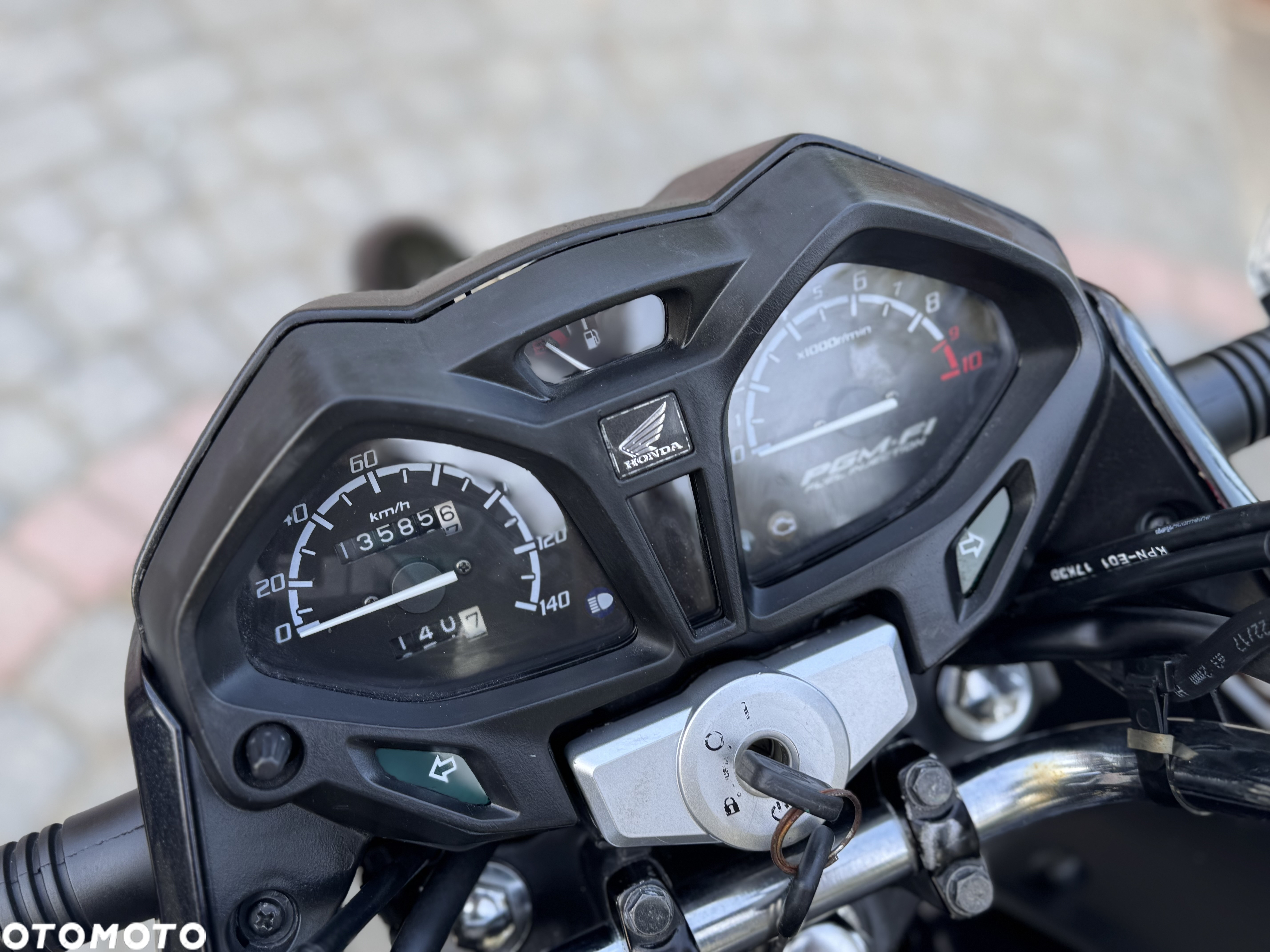 Honda CB - 23