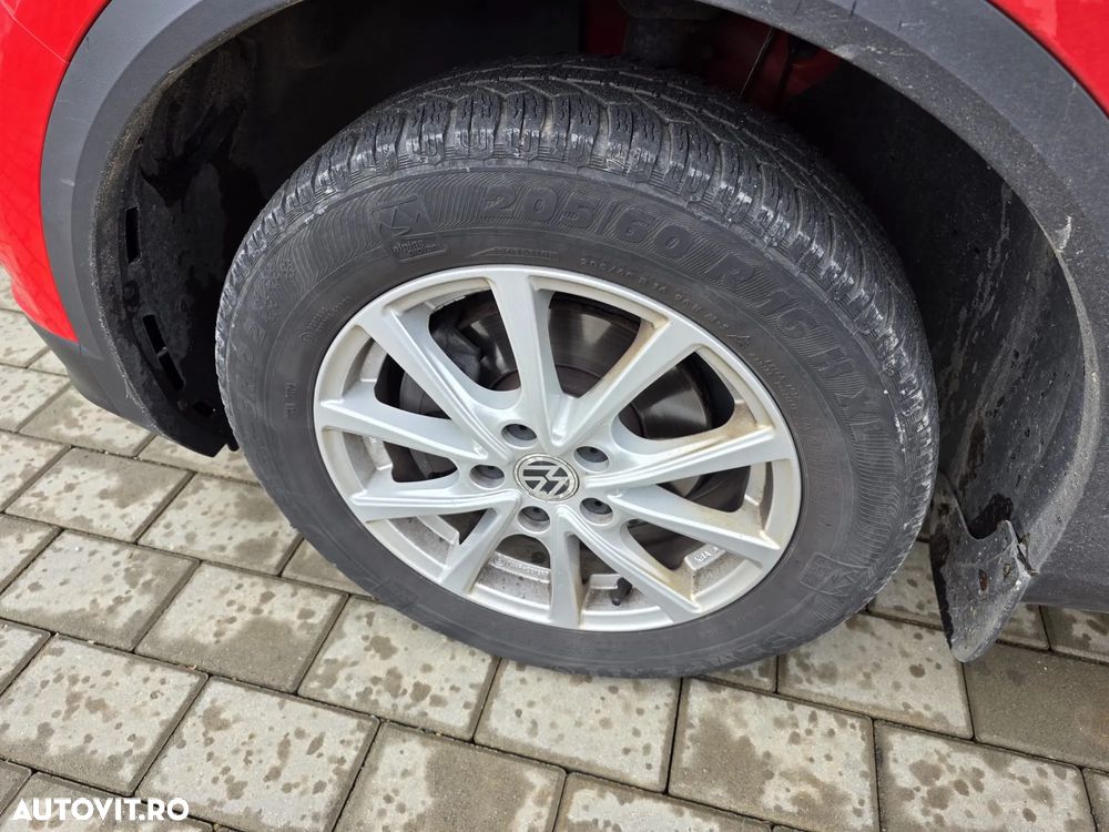 Volkswagen T-ROC 1.0 TSI Base - 11