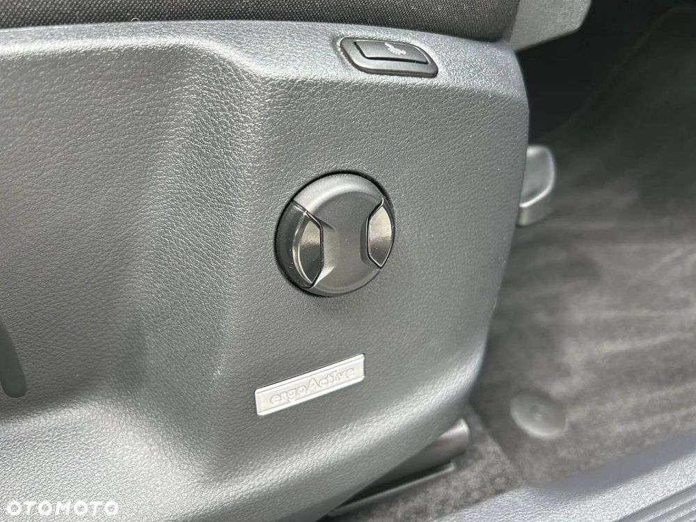 Volkswagen Touran 1.5 TSI EVO Highline DSG - 38
