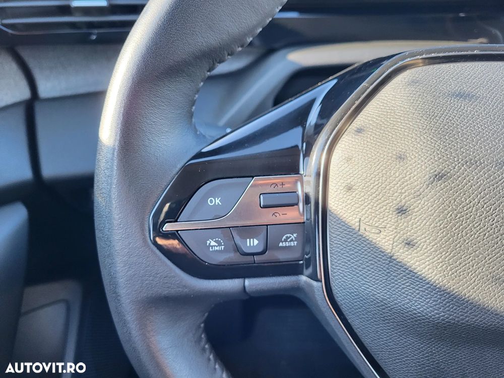 Peugeot 308 1.5L BlueHDI BVM6 Allure - 19