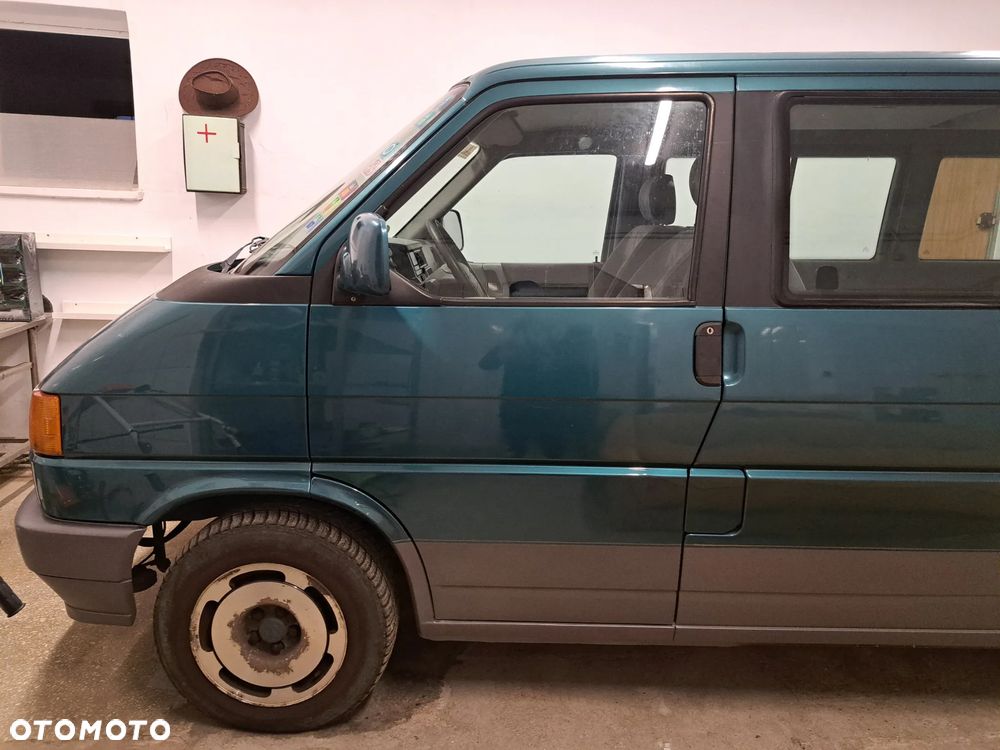 Volkswagen Multivan - 3