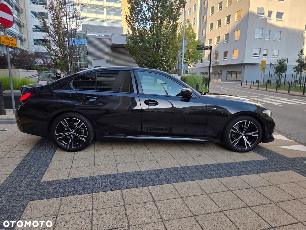 BMW Seria 3 320d xDrive MHEV M Sport sport - 5