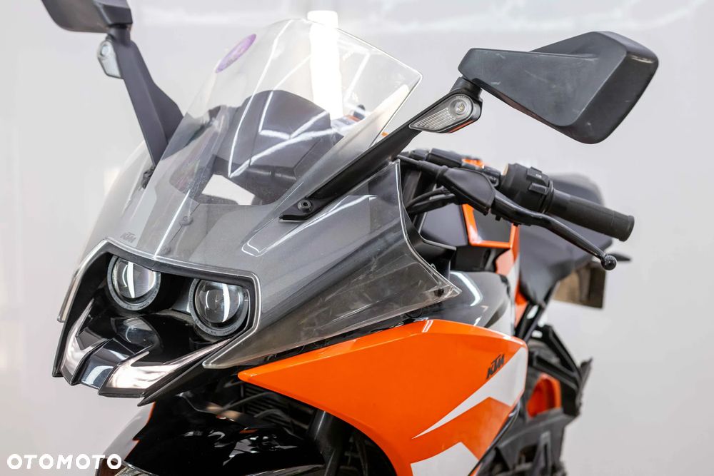 KTM RC 125 - 13