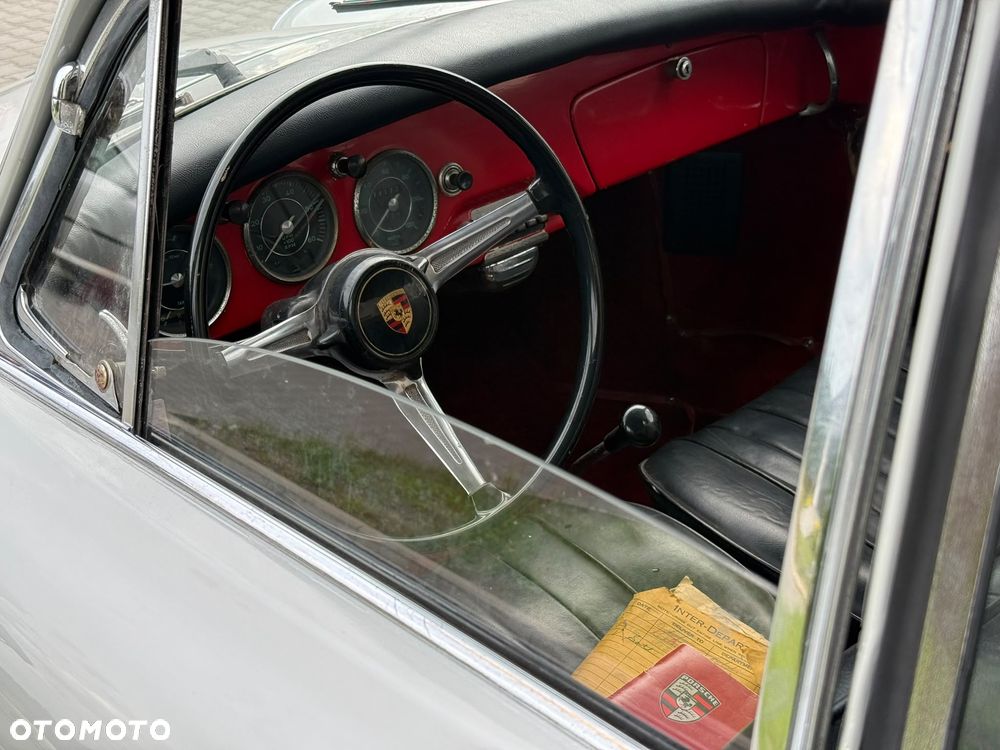 Porsche 356 - 12